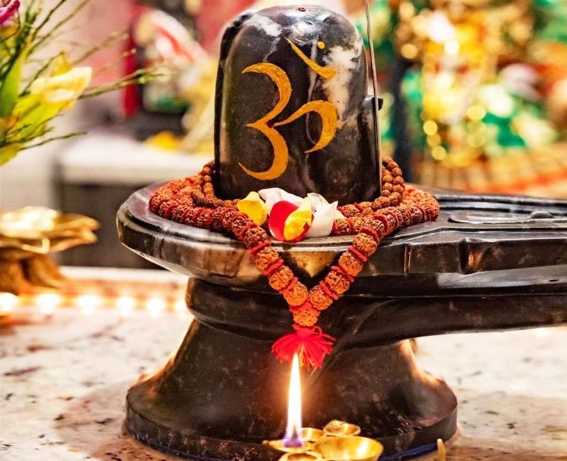 Get authentic Hindi Pandits for your religious ceremonies in Bangalore with Subhlabh